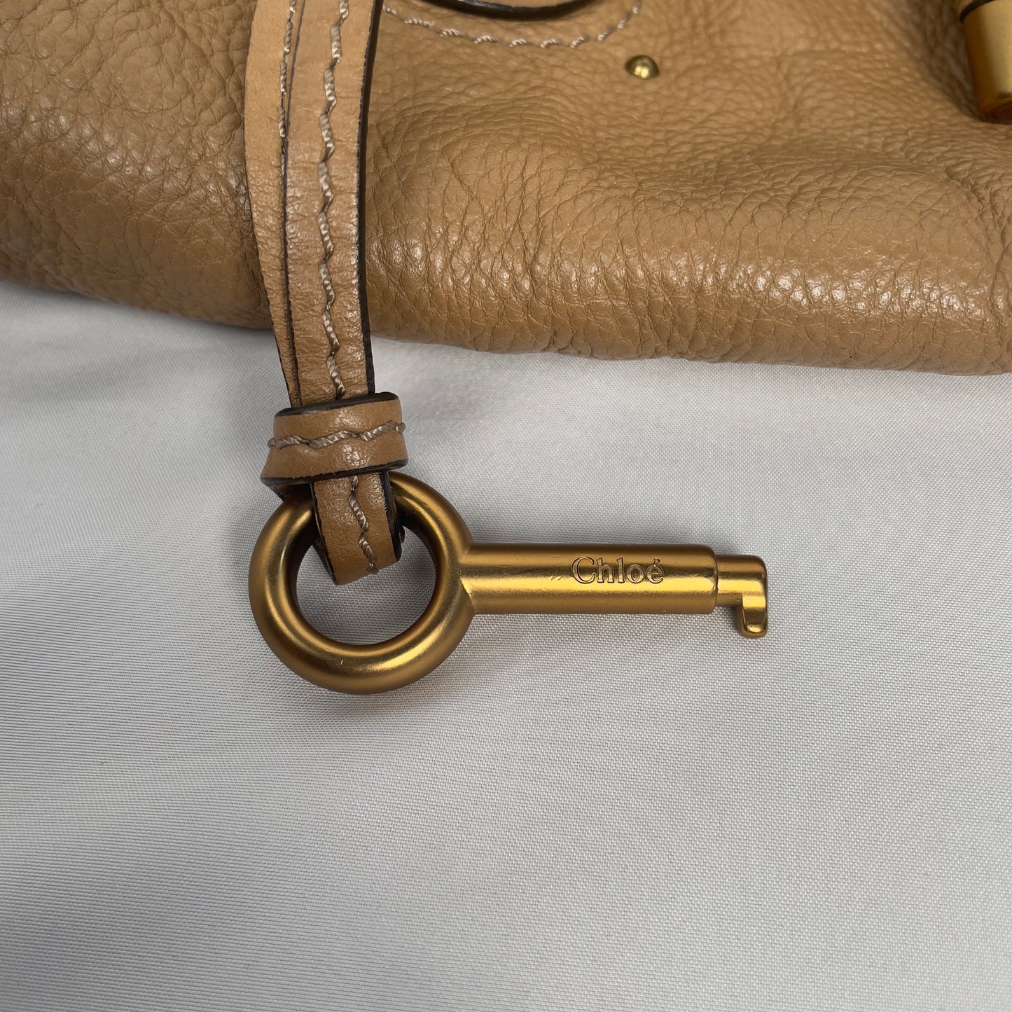Chloé regular paddington beige