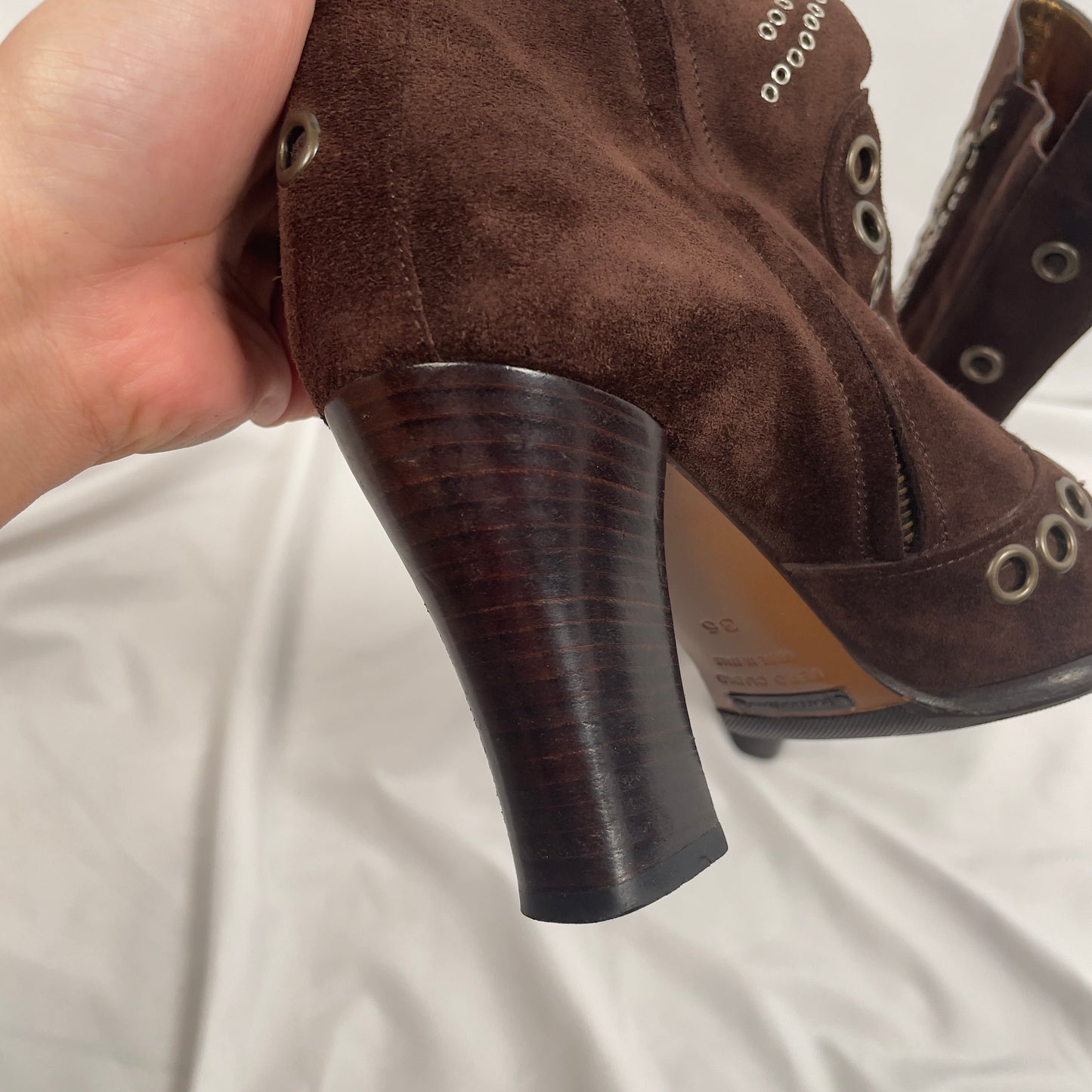 Dolce & Gabbana butterfly grommet heeled boots (36EU)