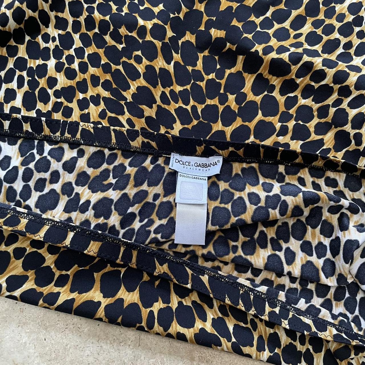 Dolce and Gabbana D&G leopard print midi skirt (M-L)