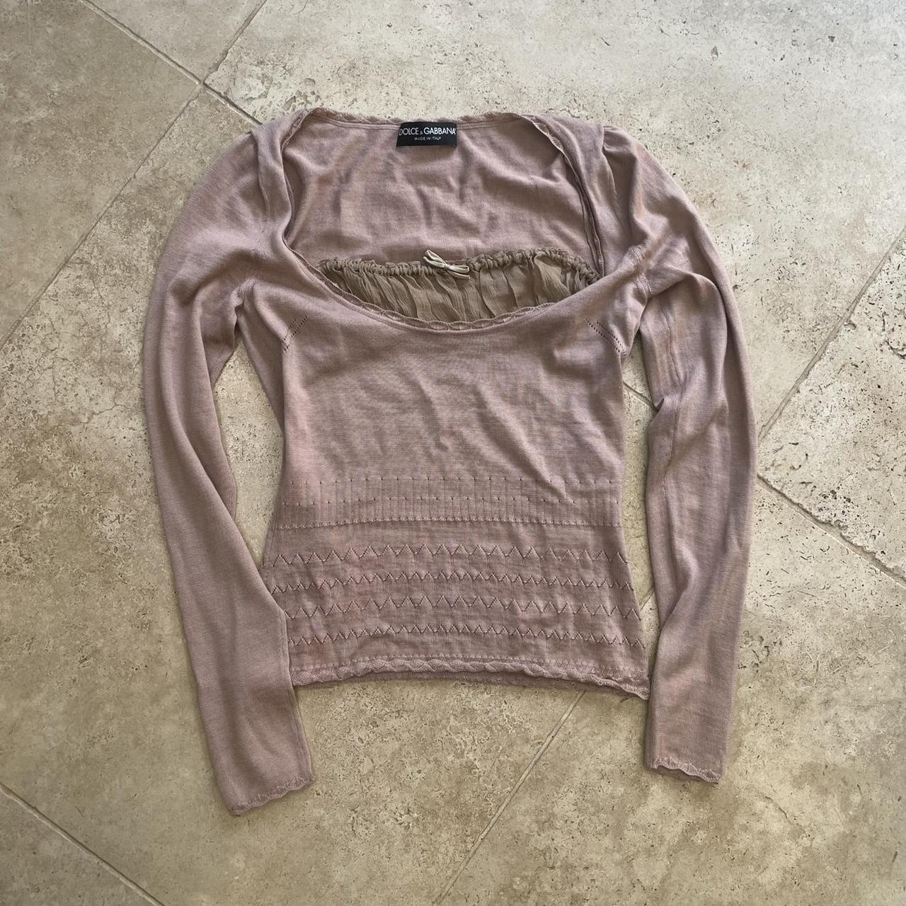 RARE*✨ Dolce & Gabbana milkmaid top with a silk bust!