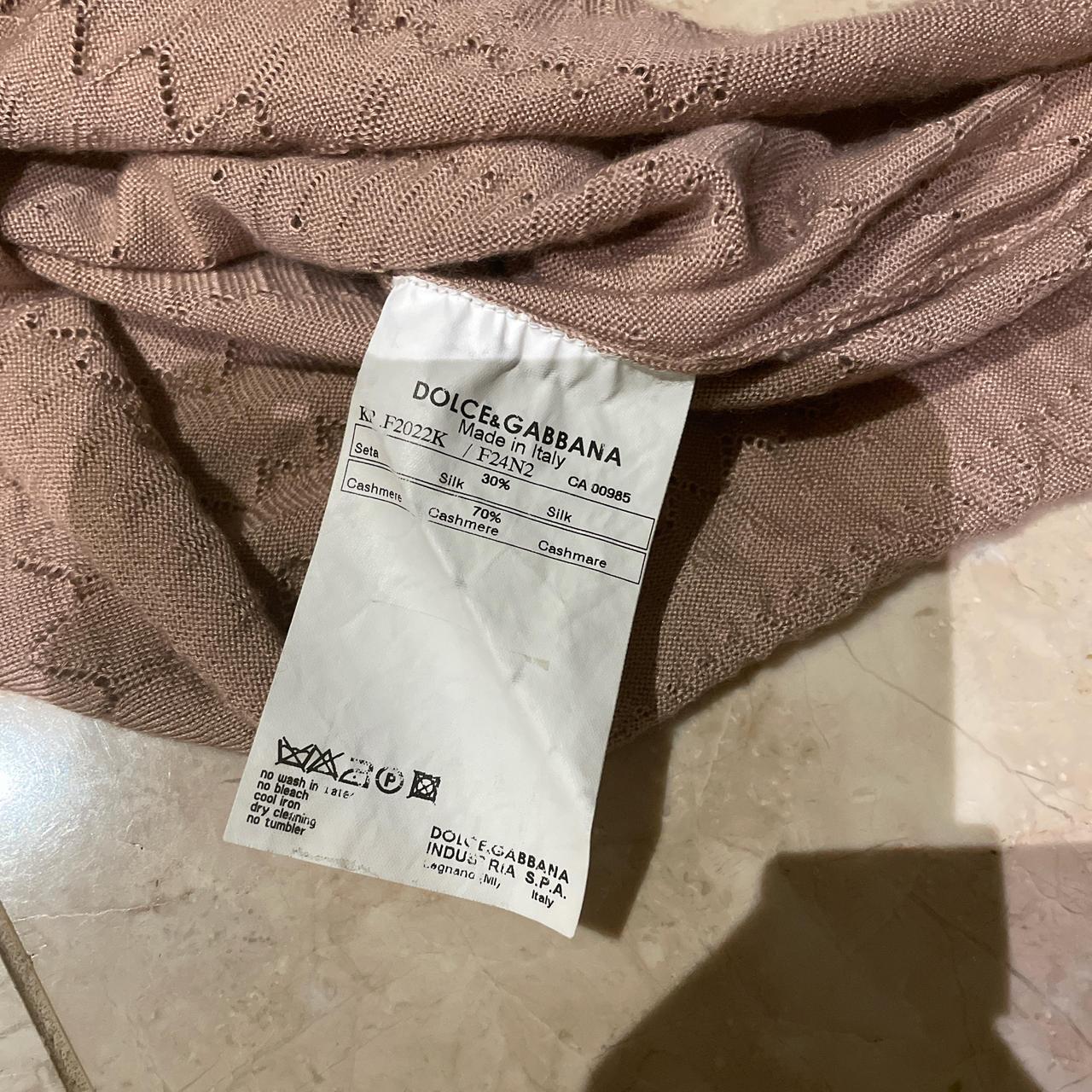 RARE*✨ Dolce & Gabbana milkmaid top with a silk bust!