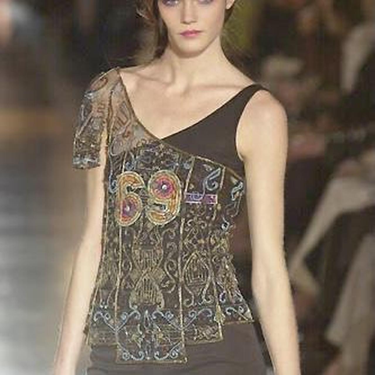 FW 2000 Chloé “69” 70’s vibe asymmetrical top (M)