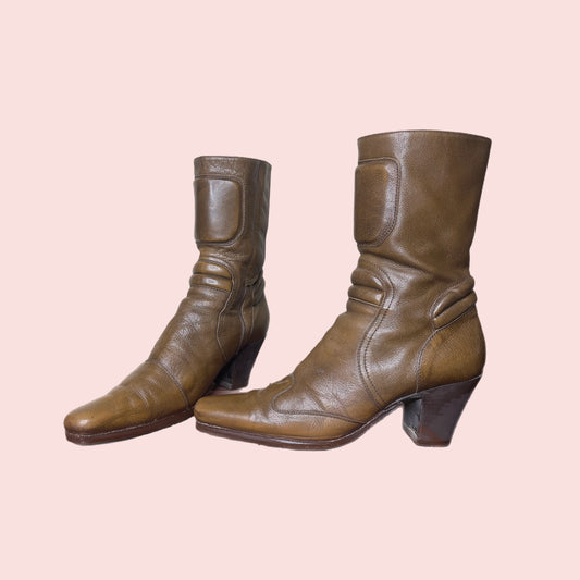 MIU MIU FW 1999 moto heeled boots Size 38 1/2 (Best for a 37 1/2 EU)