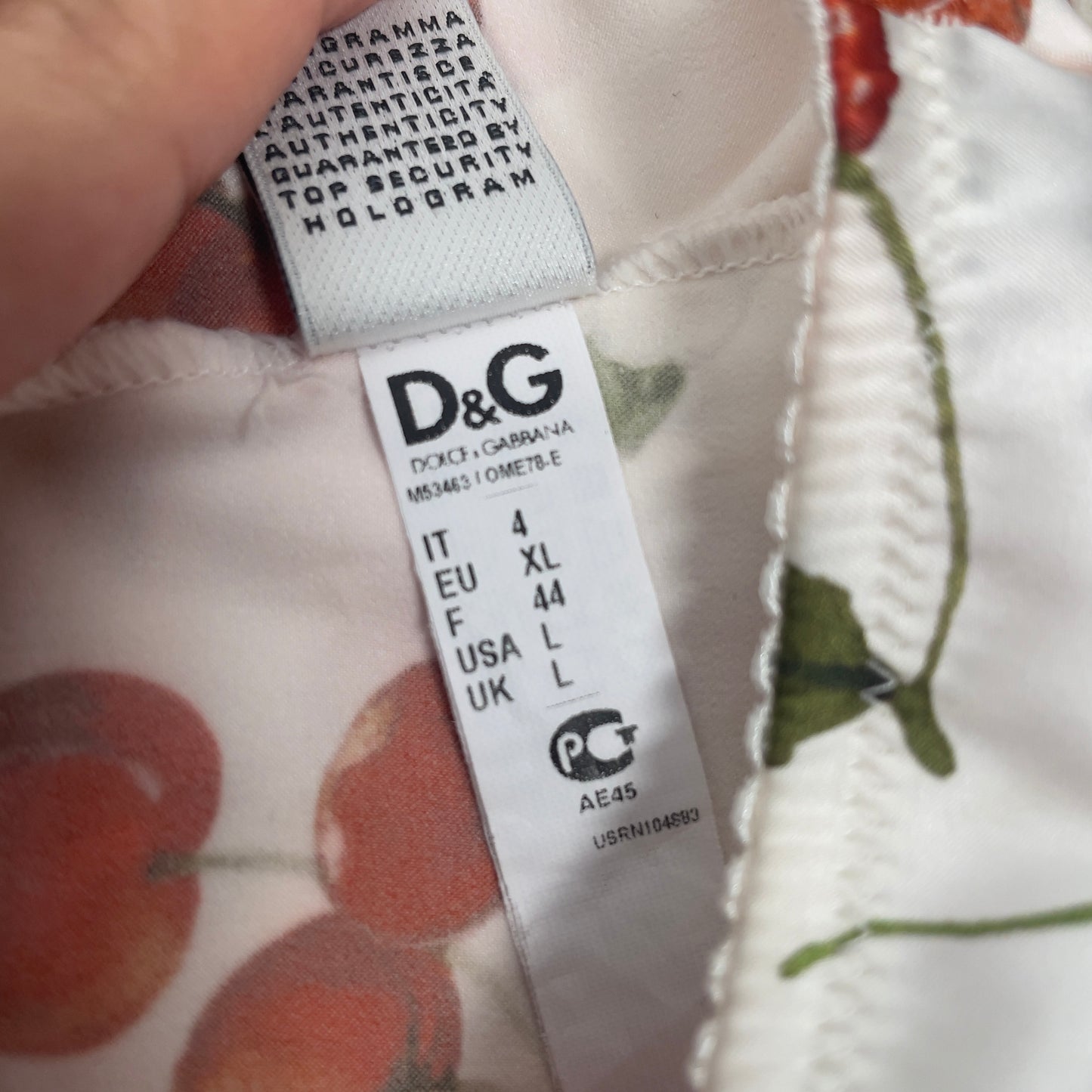 D&G cherry milkmaid two piece (4IT/XL)