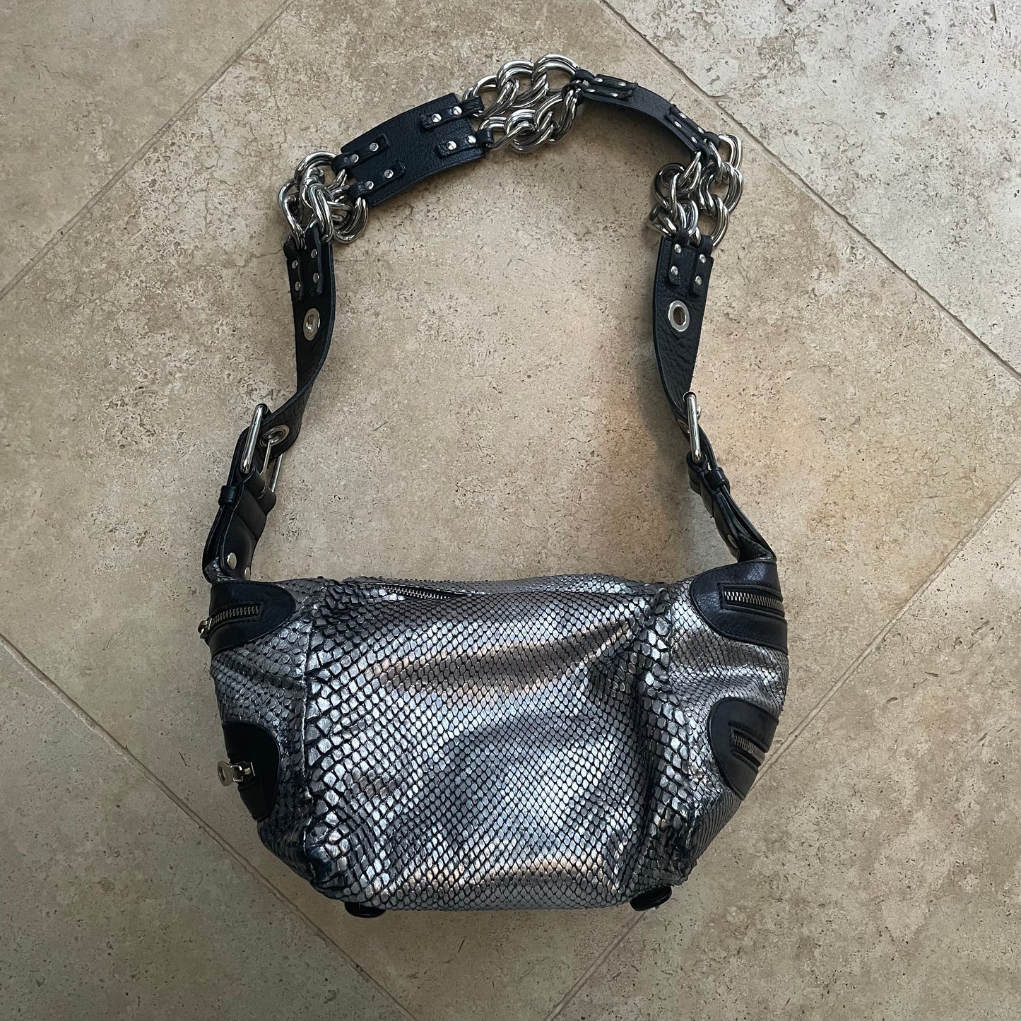 Chloe chain crossbody bag in chrome Python