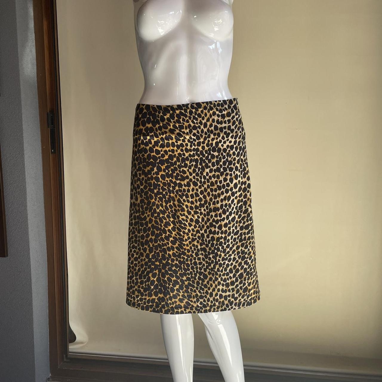 Dolce and Gabbana D&G leopard print midi skirt (M-L)