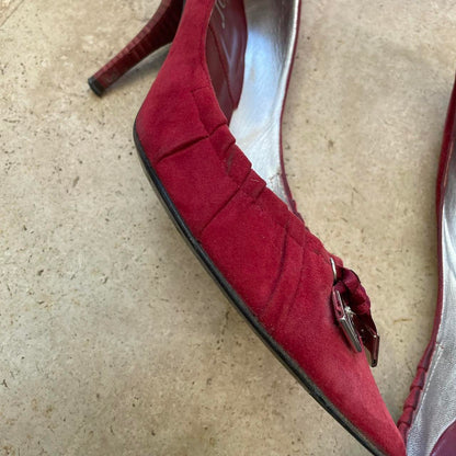 Dior suede dice bow heels in red (EU39)