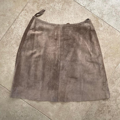 Miu Miu 90's suede skirt (S)